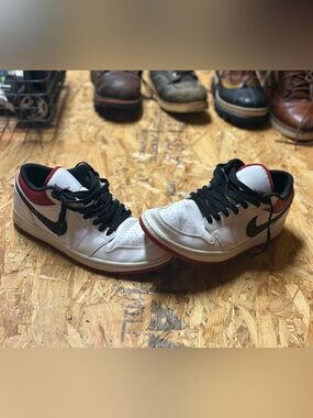 Jordan White Black Red Low-Top Sneakers